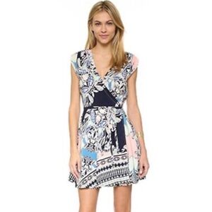 Yumi Kim Size S Pink & Navy parsley Floral SOHO Mixer Wrap Mini Dress